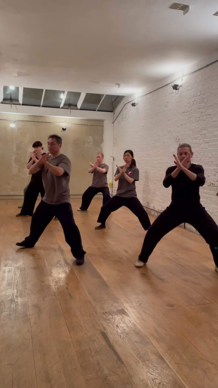 Video post from azischooloftaiji.