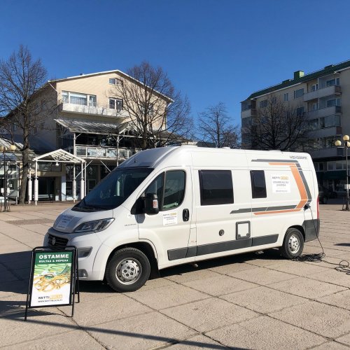 Photo post from nettikulta.