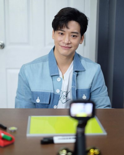 Carousel post from biesukrit_w.