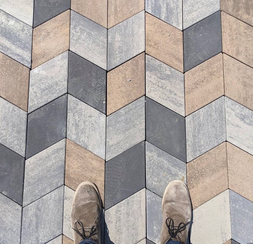 Photo post from techobloc.
