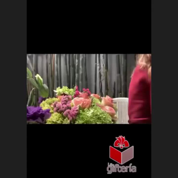 Video post from la_gifteria.