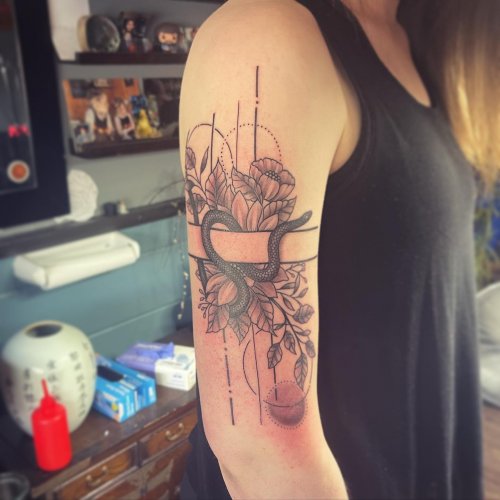 Carousel post from mountainsidetattoo.