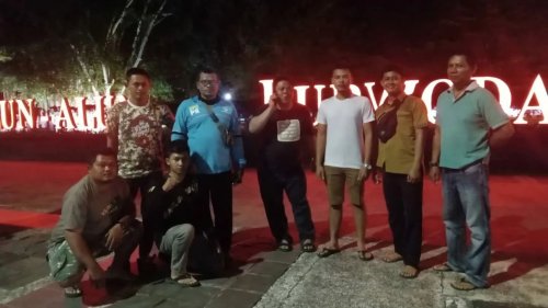 PostPhoto