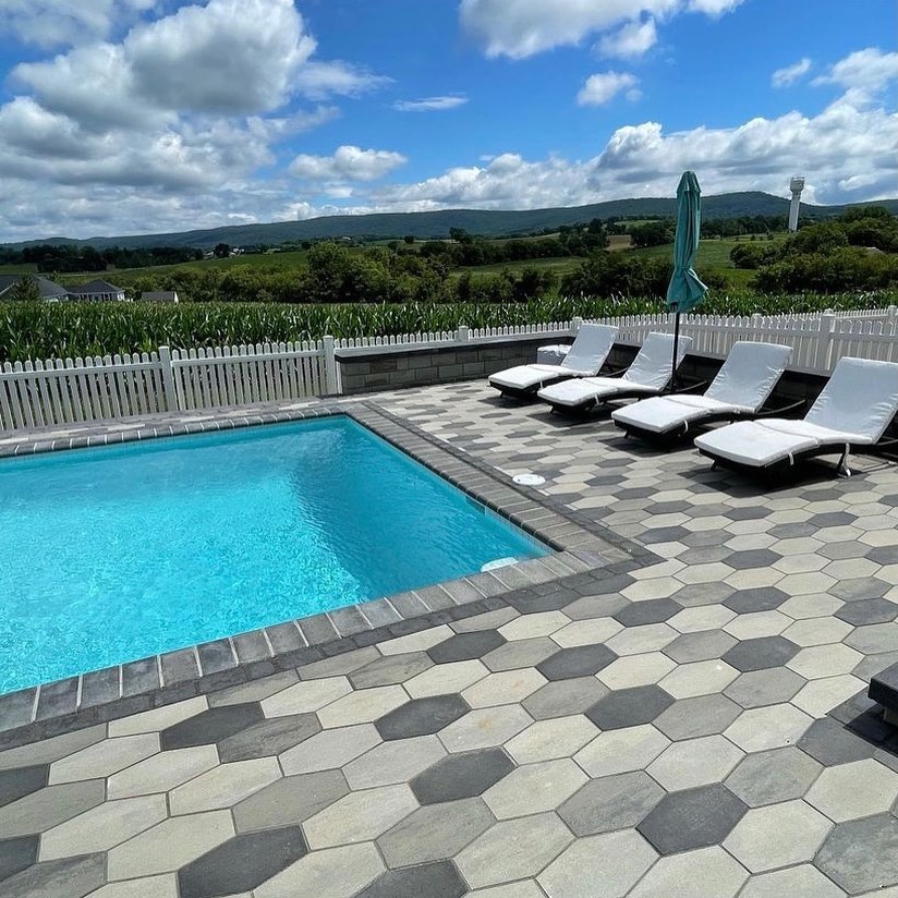 Carousel post from techobloc.