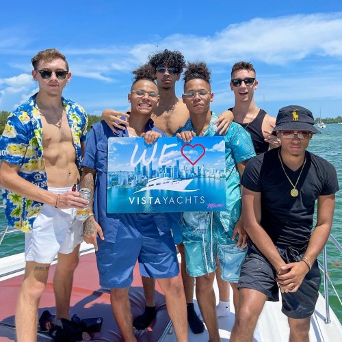 Photo post from vistayachts.