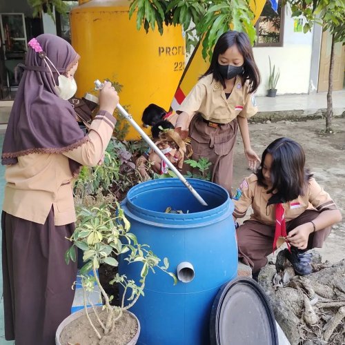 PostPhoto