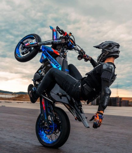 Photo post from dirtbikecustomcollabo.