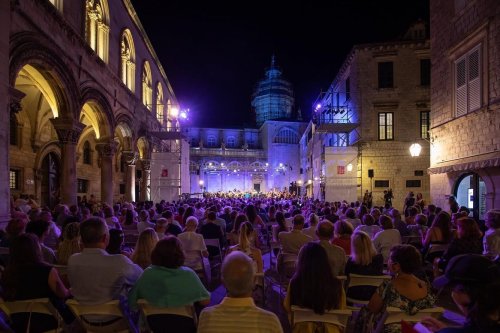 Carousel post from dubrovnikfestival.