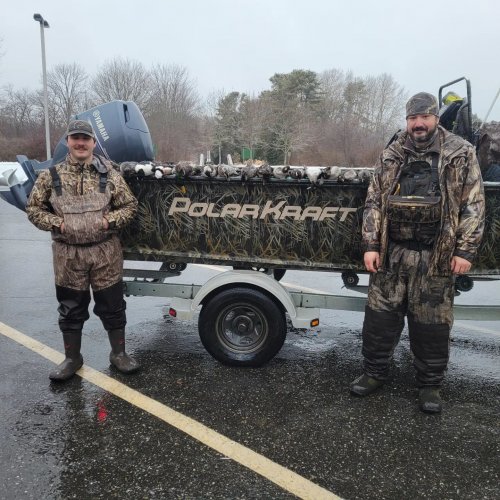 Carousel post from reddogguideservice.