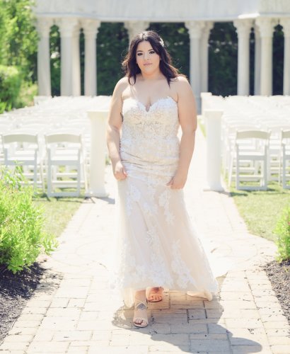 Photo post from thecurvybridenj.