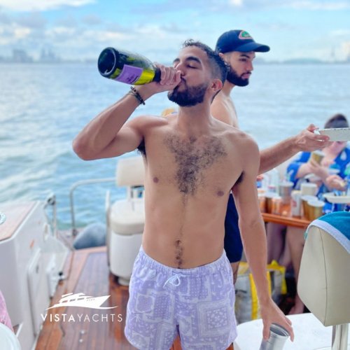 Photo post from vistayachts.