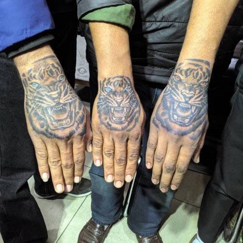 Iron Lion Tattoo on Instagram Rose hand jammer by ironliontaradags   Love doing these rose blackandgrey blackandgreytattoo  blackandgreyartist ladytattooers