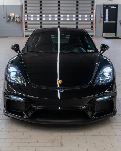 Carousel post from porschewarrington.