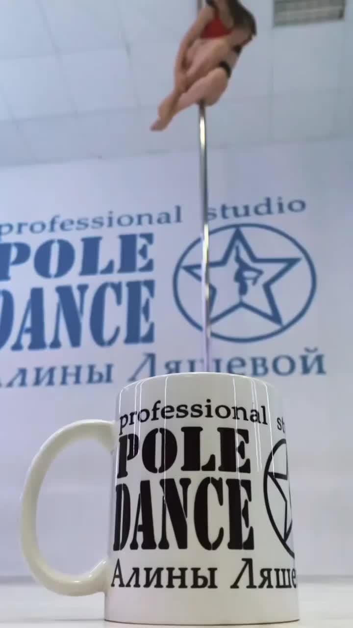 Video post from poledance_krasnodar.