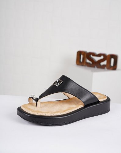 Carousel post from ossoshoes.