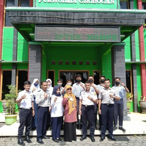 PostPhoto