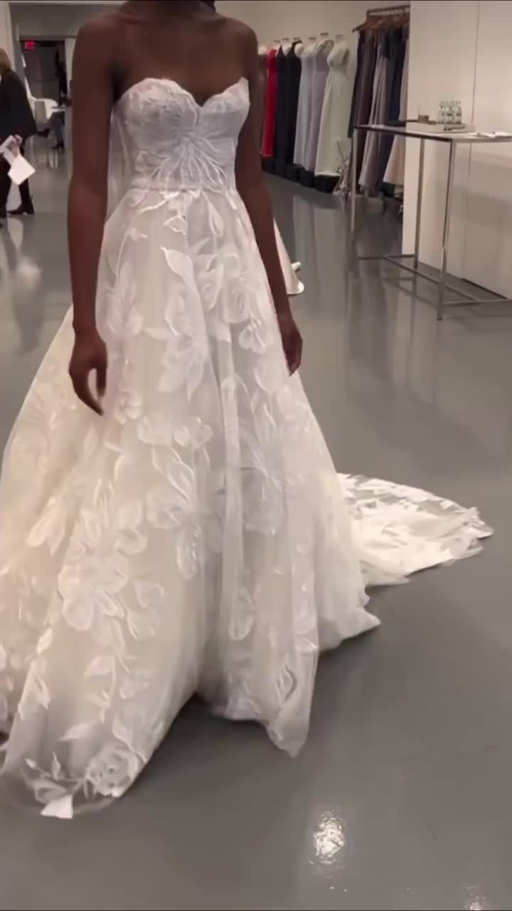 Video post from jolibride.