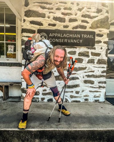 Carousel post from trekdirtyto.me.