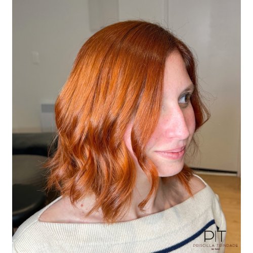 Carousel post from trindadehairstylist.