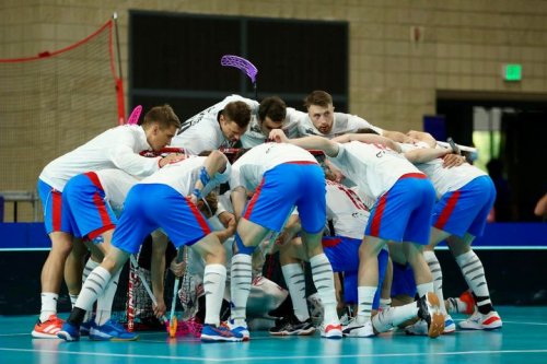 Carousel post from Český florbal.