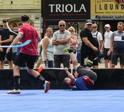 Carousel post from Český florbal.