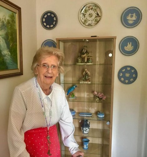 Carousel post from Sherwood Grange Care Home.
