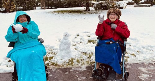 Carousel post from Llys Cyncoed Care Home.
