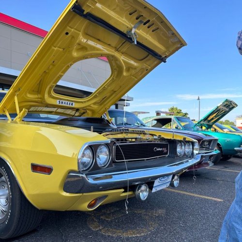 Carousel post from Muscle Car Restorations.