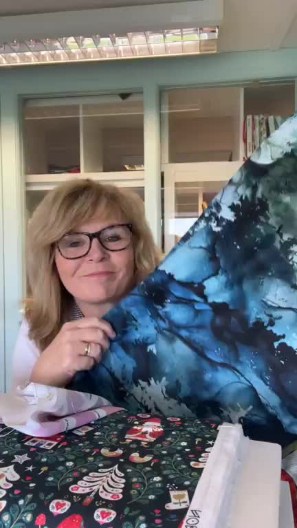 Video post from Elephant in my Handbag.