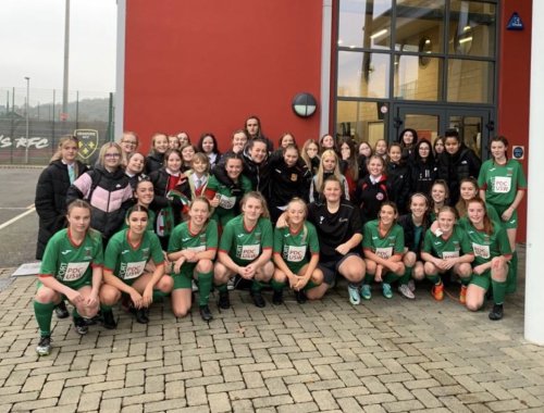 Carousel post from @CymoeddSport.