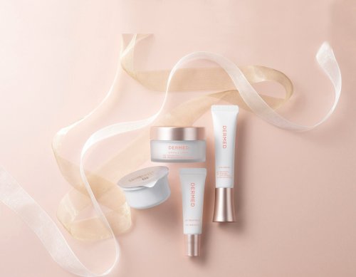 Photo post from @dermed_jp.