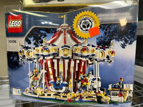 NEW IN BOX LEGO 10196 Creator Grand Carousel retired SEALED