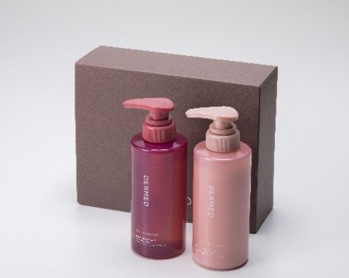 Carousel post from @dermed_jp.