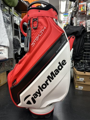 Carousel post from @jypersgolf.