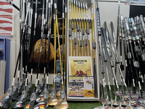 Carousel post from @jypersgolf.