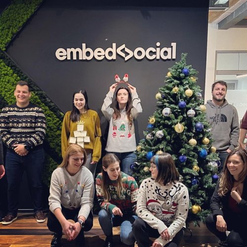 Carousel post from EmbedSocial.