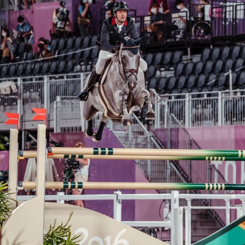 Carousel post from fei_global.