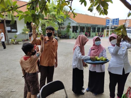 PostPhoto