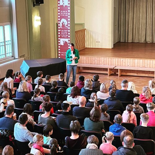 Carousel post from whg_riesa.