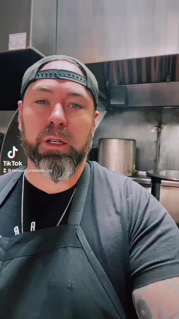 Video post from famous_creations_catering.