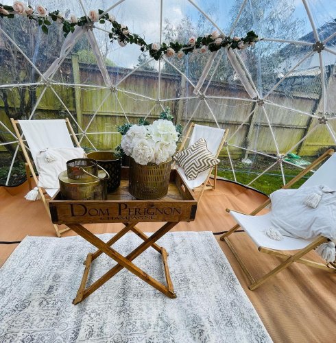 Carousel post from eazyeventhire.