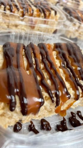 Video post from famous_creations_catering.
