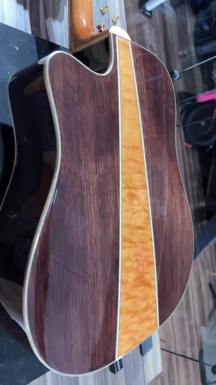 Video post from miyatamusic.