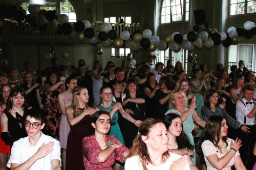 Carousel post from whg_riesa.