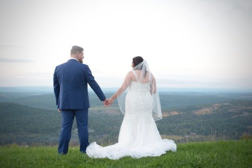 Photo post from thecurvybridenj.