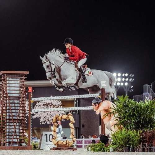 Photo post from fei_global.