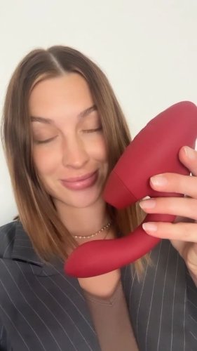 Video post from lovehoneyofficial.