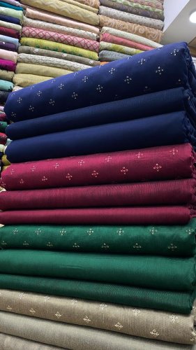 Video post from akbar_fabrics_.