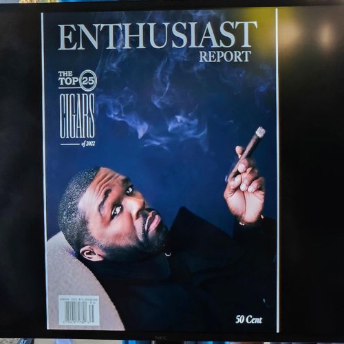 Carousel post from lecheminduroi.