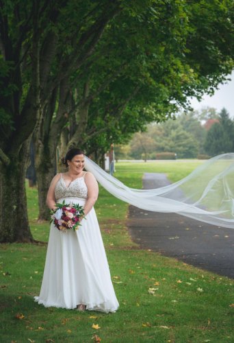 Photo post from thecurvybridenj.